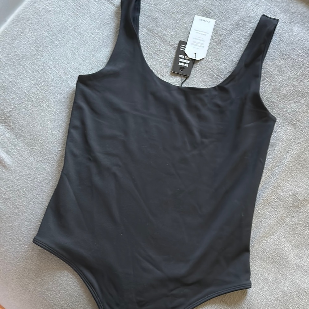 Express Bodycontour Bodysuit